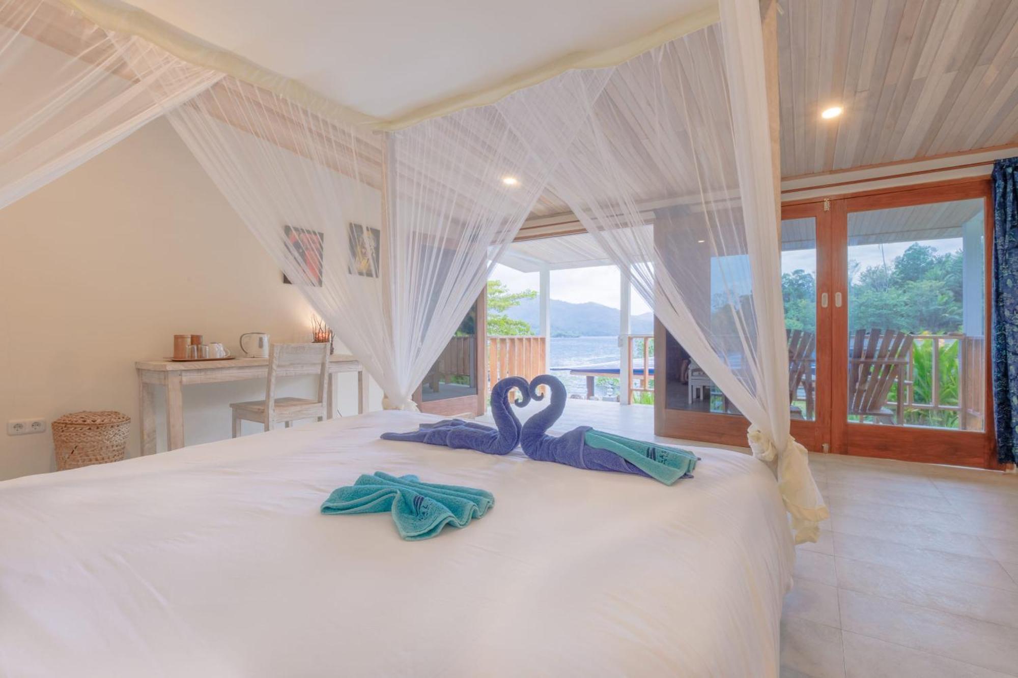 Thalassa Dive Resort Lembeh Airtembaga Exterior photo